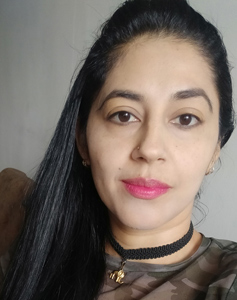 41 Year Old Medellin, Colombia Woman